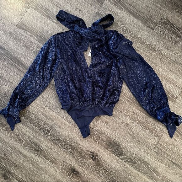 Lovers + Friends Estella Bodysuit in Navy New - Picture 1 of 9